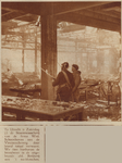 874335 Afbeelding van het nablussen van de grote brand in de stoomwasserij Wed. A. Schoonhoven en Zn. (Vleutenseweg ...